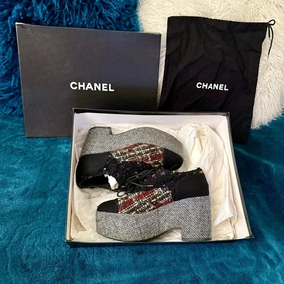 CHANEL 2013 platform plaid tweed loafers / shoes Luxury size EU 38 / US 7.5 - Picture 3 of 17